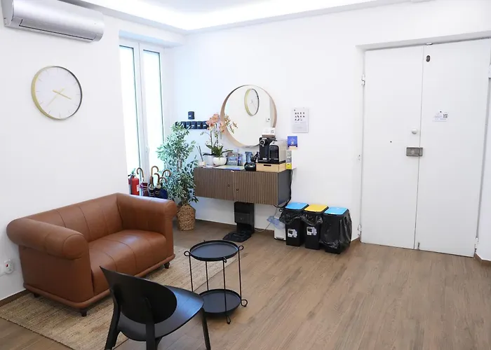 Bea Konukevi La Spezia