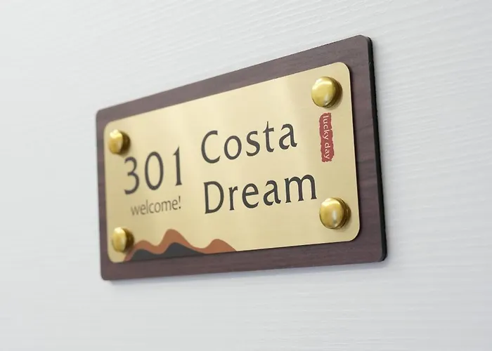 Bea Konukevi La Spezia